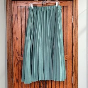 A New Day Green Pleated Skirt